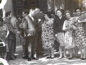 /Files/images/fotovospominaniya_vyipusknikov/storya/5.png